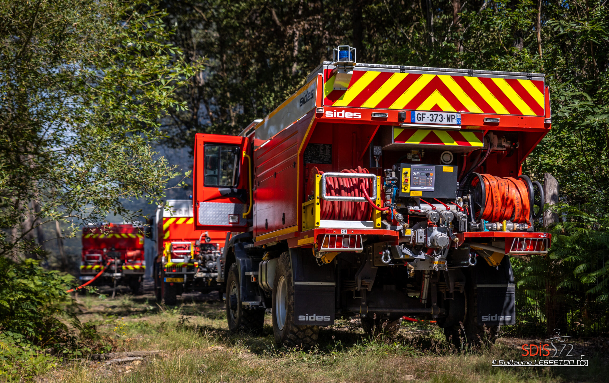 camion-feu-de-foret-engin-lutte-incendie-ccf