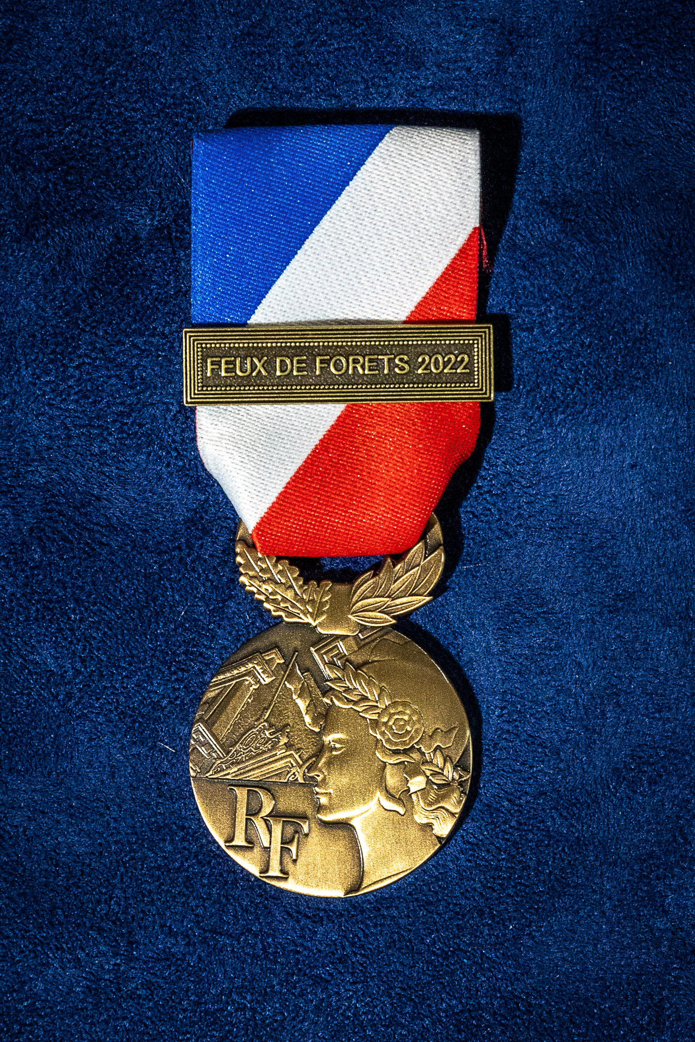 medaille-securite-interieure-agrafe-feux-de-foret-2022-echelon-bronze