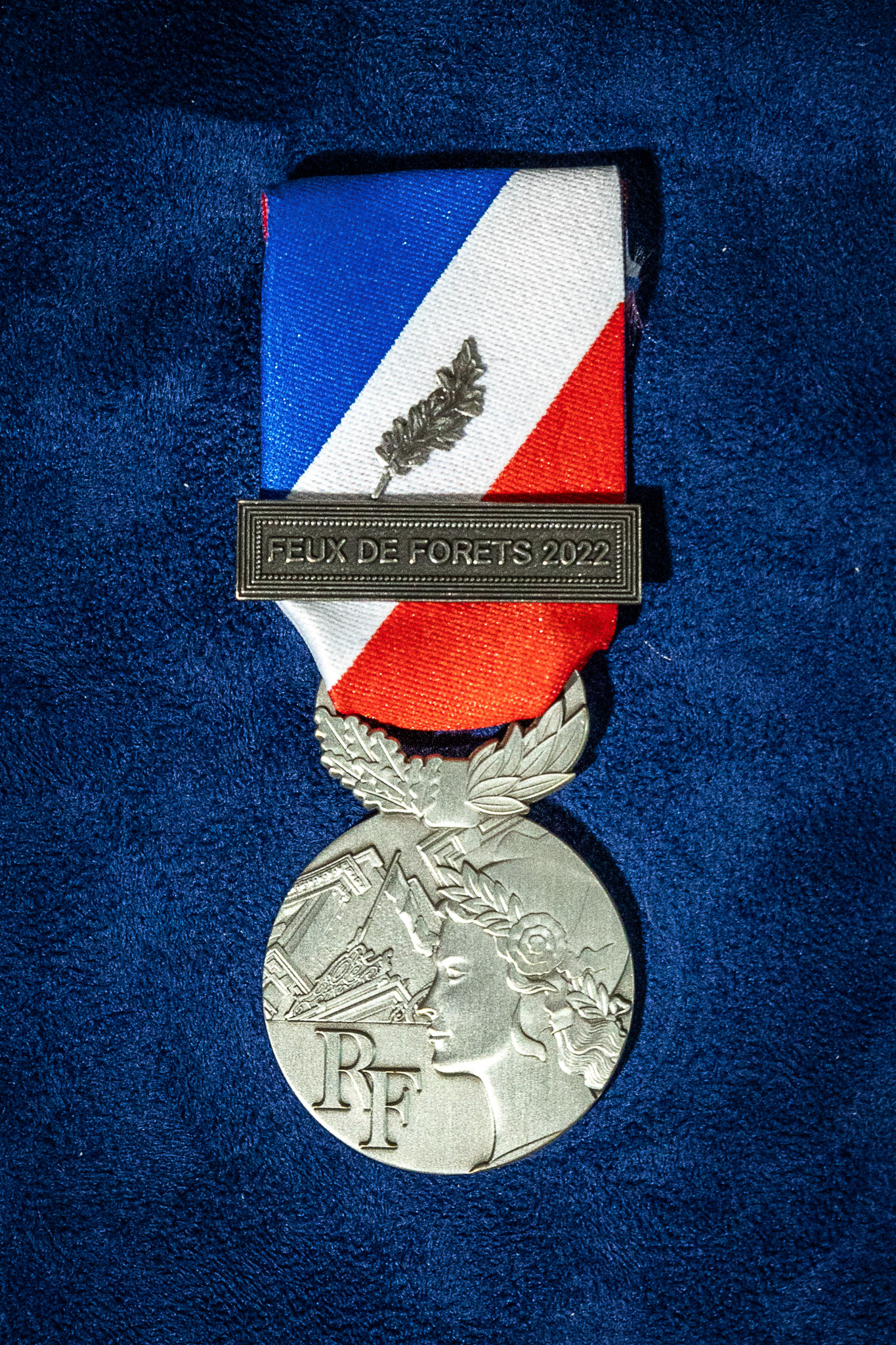 medaille-securite-interieure-agrafe-feux-de-foret-2022-echelon-argent