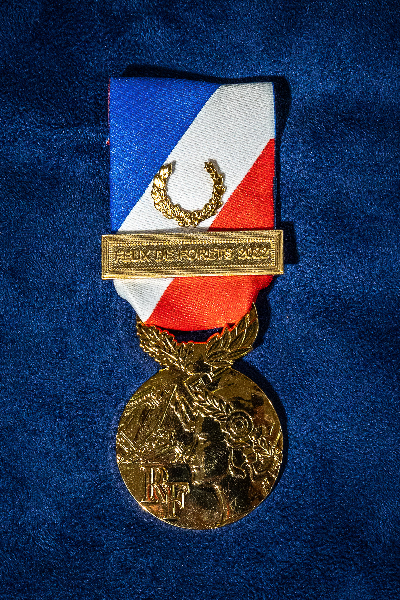medaille-securite-interieure-agrafe-feux-de-foret-2022-echelon-or