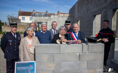 Pose de la première pierre du CIS de Saint-Cosme-en-Vairais (12.04.2024)