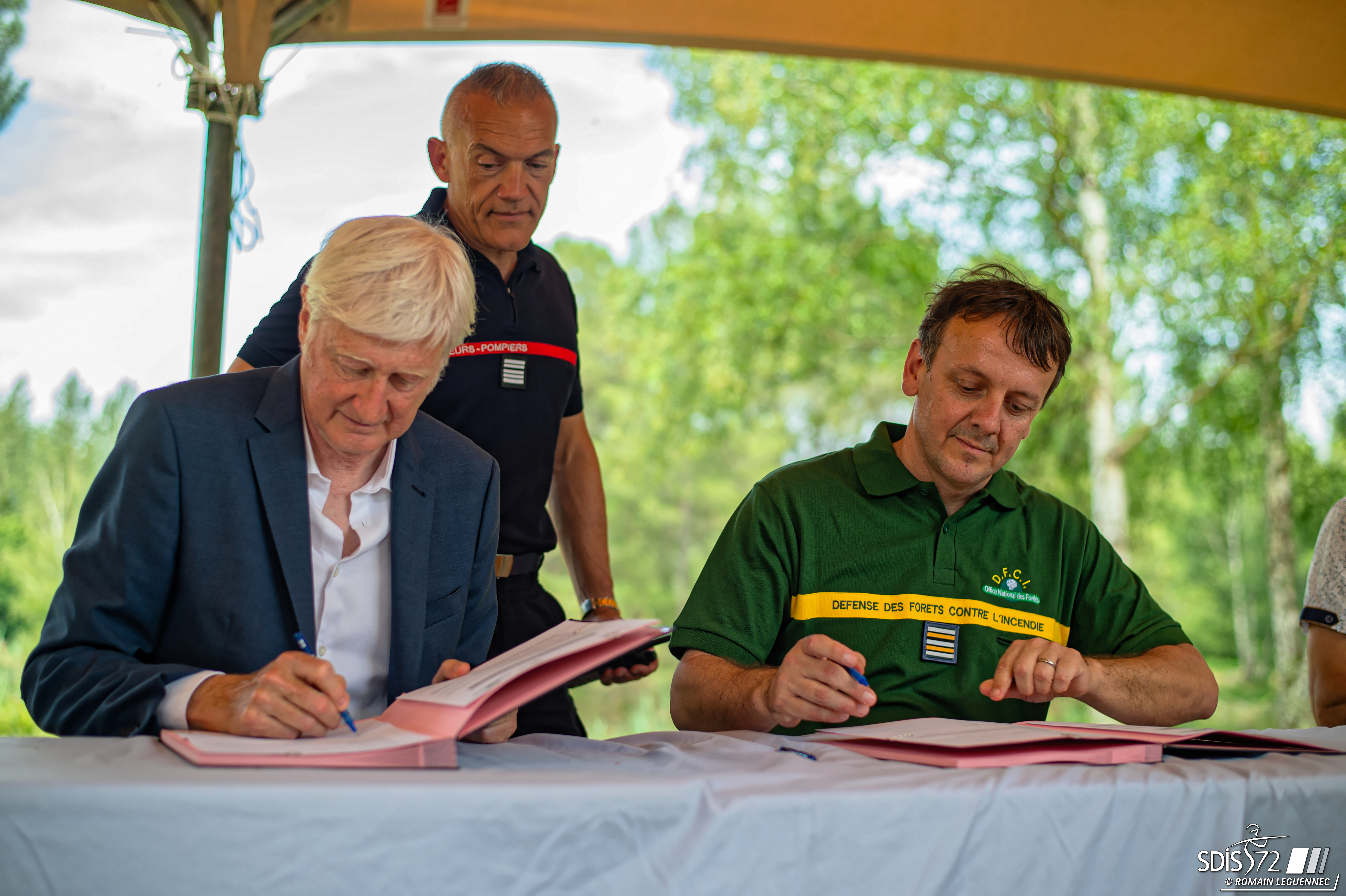 signature-convention-sdis-sarthe-onf-dominique-le-mener
